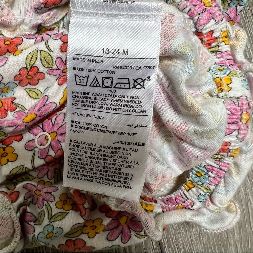 OLD NAVY SLEEVELESS BUBBLE ROMPER FLORAL 18-24MO
